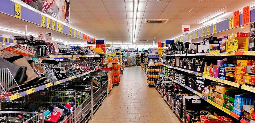 Limpieza-en-el-supermercado