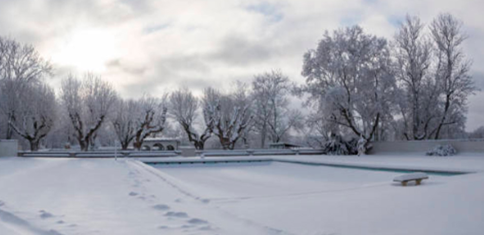 mantener-una-piscina-en-invierno-sin-tapar