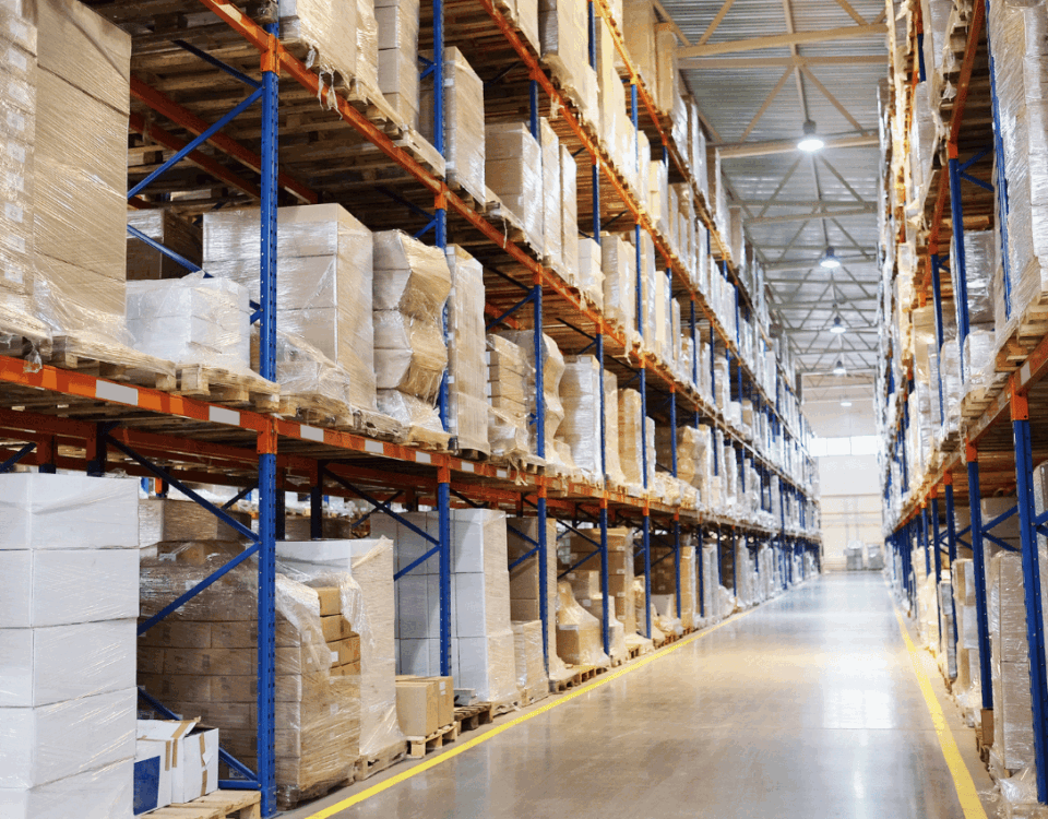 Limpieza industrial profesional, garantía de seguridad, eficiencia y buena imagen para grandes instalaciones